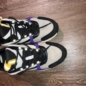 Black yellow purple n gray white